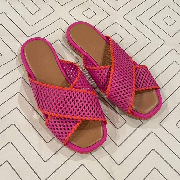 Daniella Shevel Whipstitch Pink Perforated Sandals - Picture 1 of 9